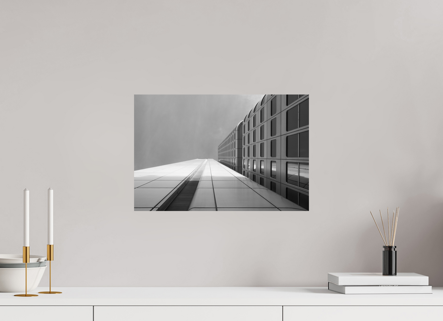 45 x 30 cm, Ilford Photo Print Vertigo - Schwarzweiß-Architekturfotografie - Hochwertiger Abzug in Galeriequalität
