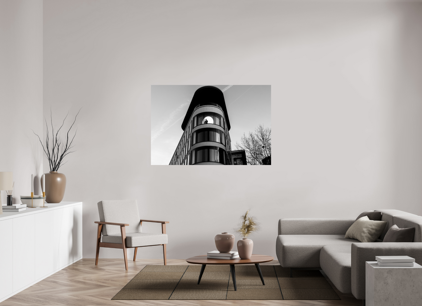 On the Moon - Schwarzweiß-Architekturfotografie - Hochwertiger Abzug in Galeriequalität