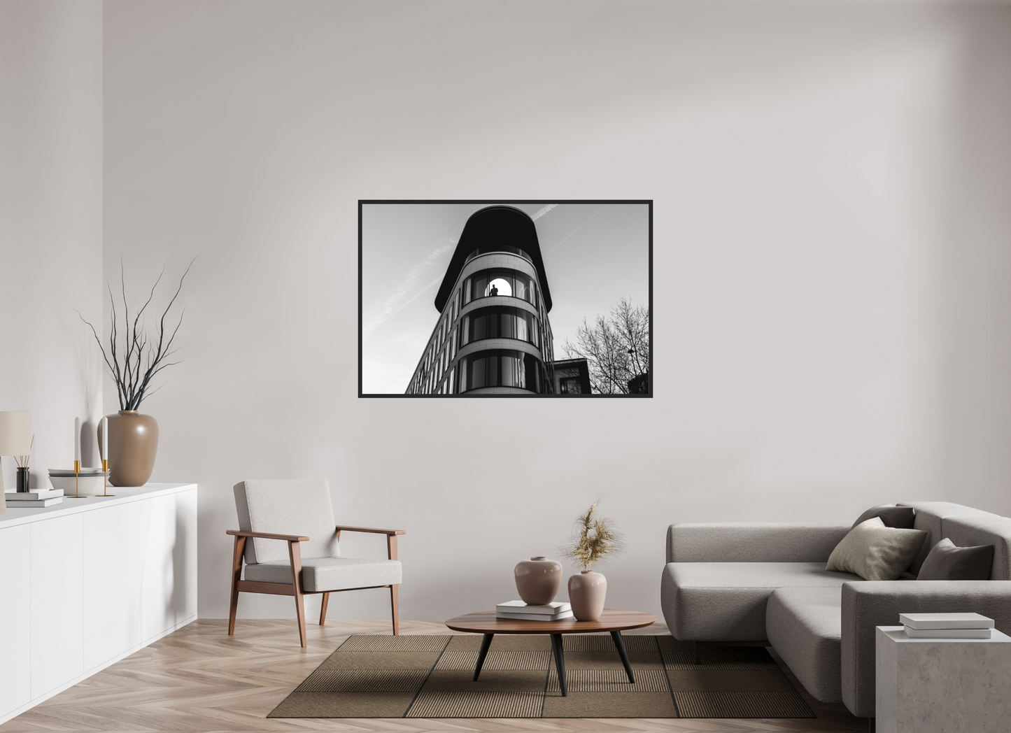 On the Moon - Schwarzweiß-Architekturfotografie - Hochwertiger Abzug in Galeriequalität