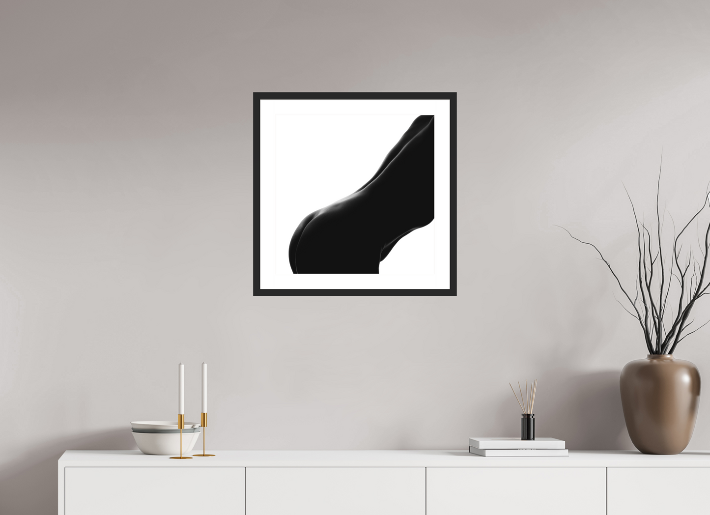 Silk - Schwarzweiß-Fotografie, Teilakt - Hochwertiger Abzug in Galeriequalität