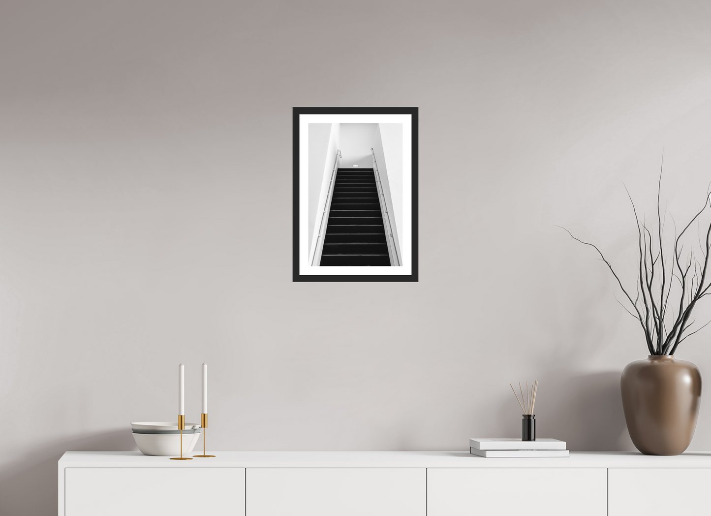 30 x 45 cm, Ilford on Aluminium, Framed with Border Climb - Schwarzweiß-Architekturfotografie - Hochwertiger Abzug in Galeriequalität