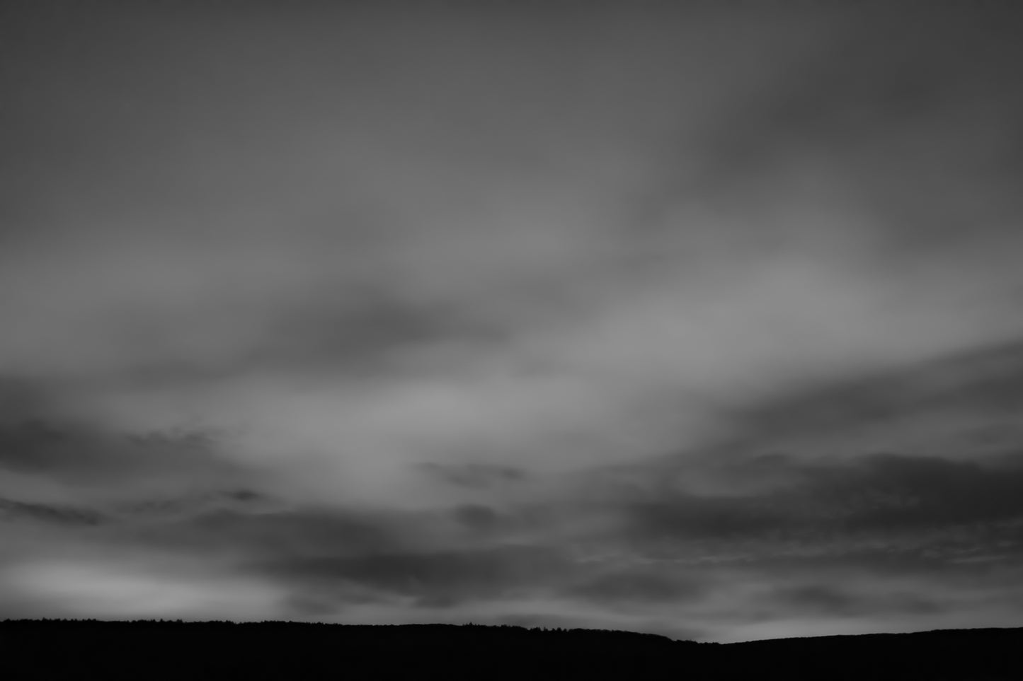 Haze - Minimalistische Schwarzweiß-Landschaftsfotografie - Instant High-Res Download