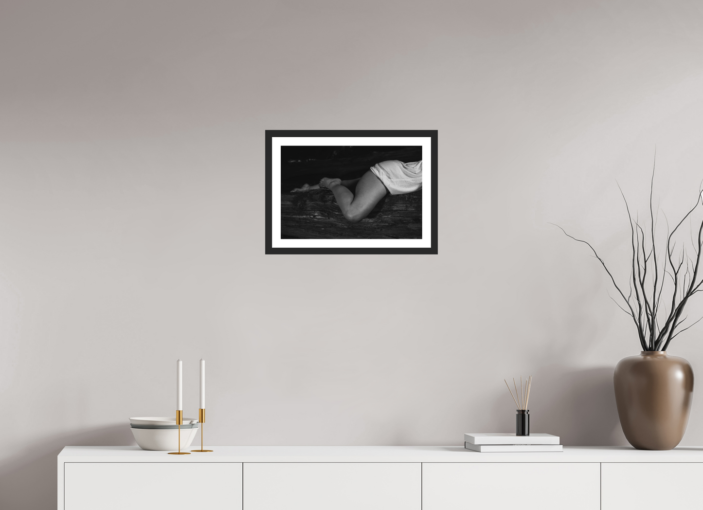Rest - Schwarzweiß-Fotografie, Teilakt - Hochwertiger Abzug in Galeriequalität