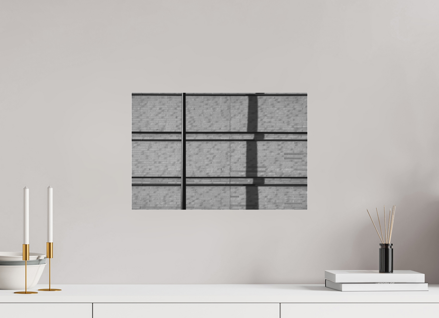 45 x 30 cm, Ilford on Aluminium behind Acrylic Glass Camel - Abstrakte Schwarzweiß-Fotokunst - Hochwertiger Abzug in Galeriequalität
