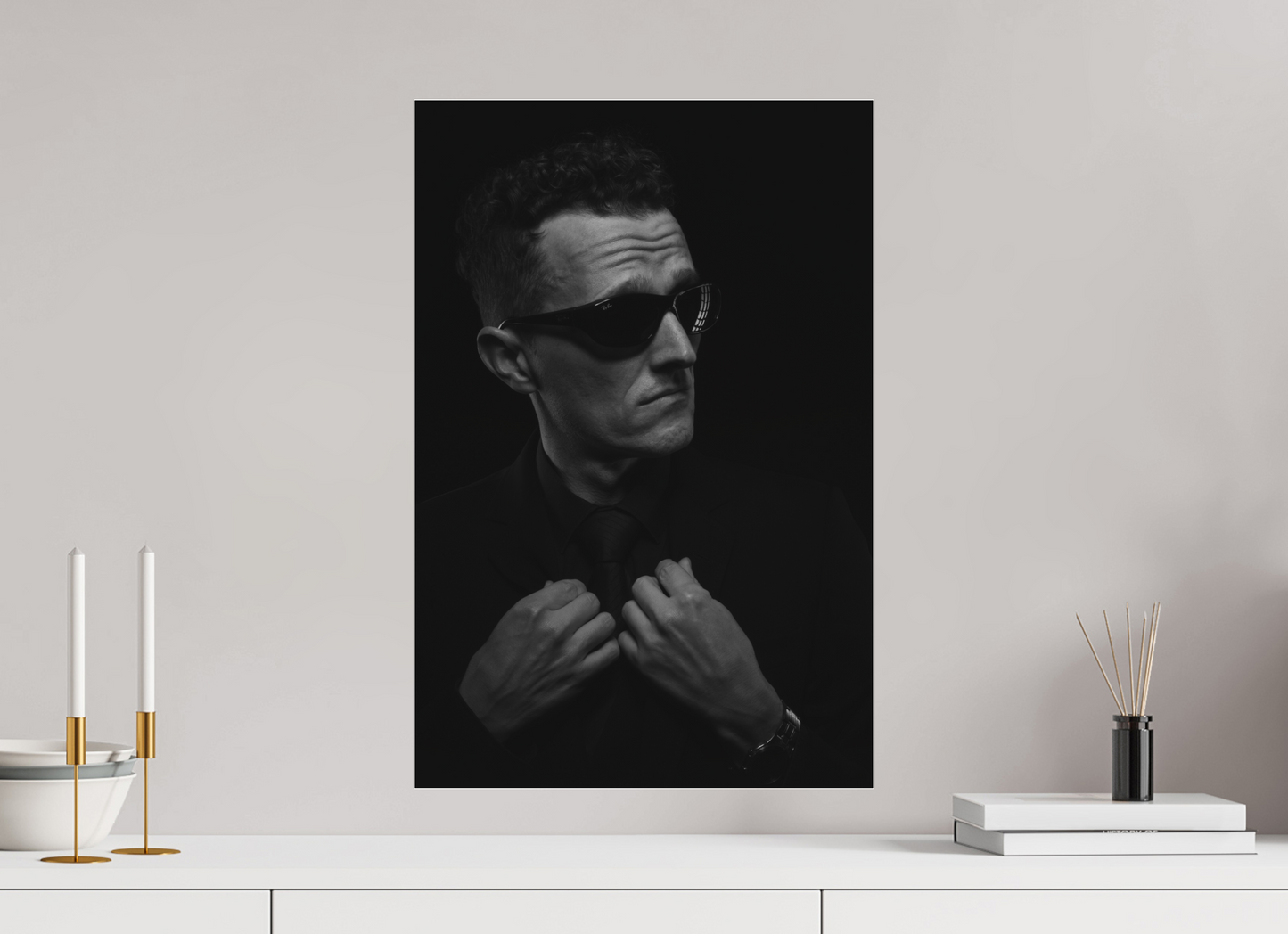 Showdown II - Schwarzweiß-Fotografie, Portrait - Hochwertiger Abzug in Galeriequalität