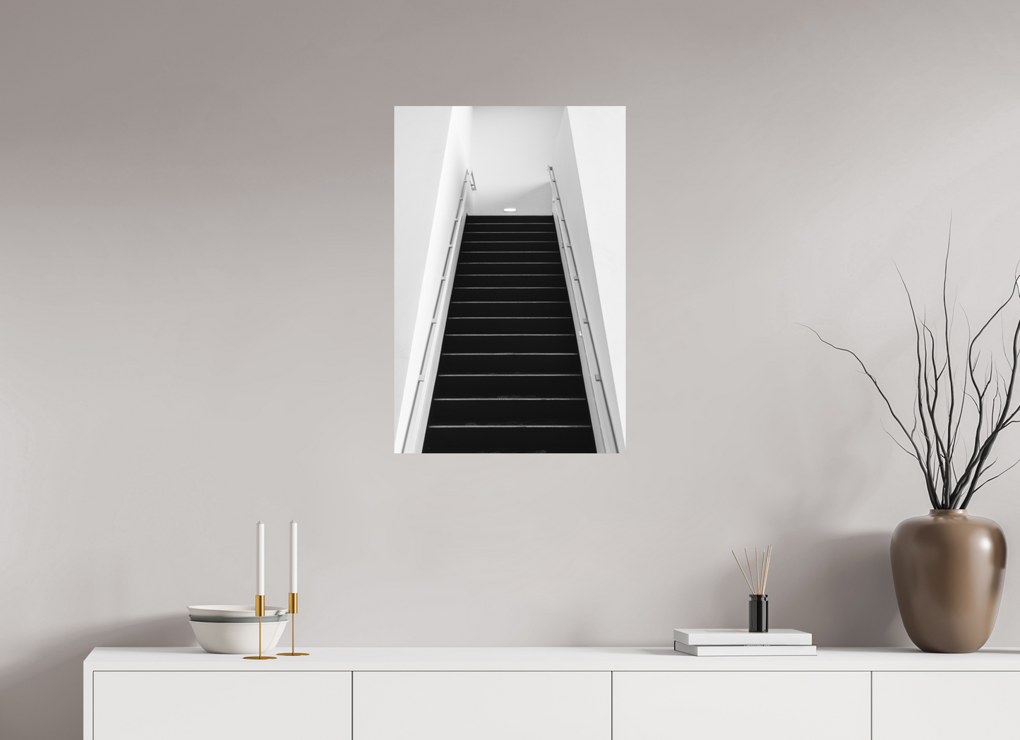 50 x 75 cm, Ilford on Aluminium Climb - Schwarzweiß-Architekturfotografie - Hochwertiger Abzug in Galeriequalität