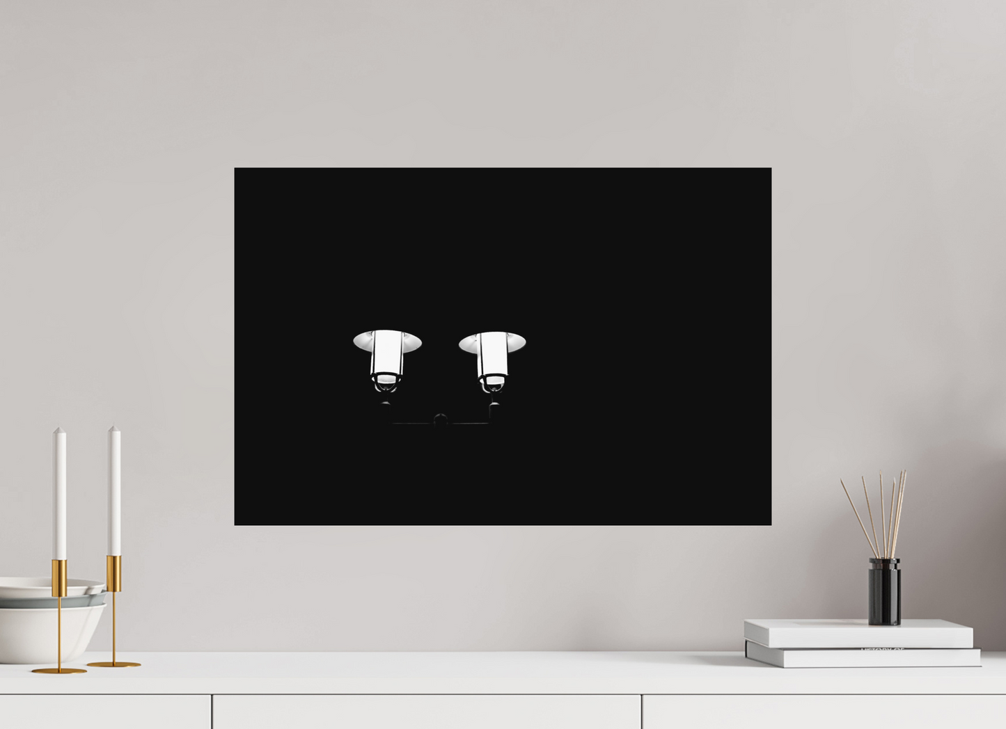 60 x 40 cm, Ilford on Aluminium Epiphanies - Minimalistische Schwarzweiß-Nachtfotografie - Hochwertiger Abzug in Galeriequalität