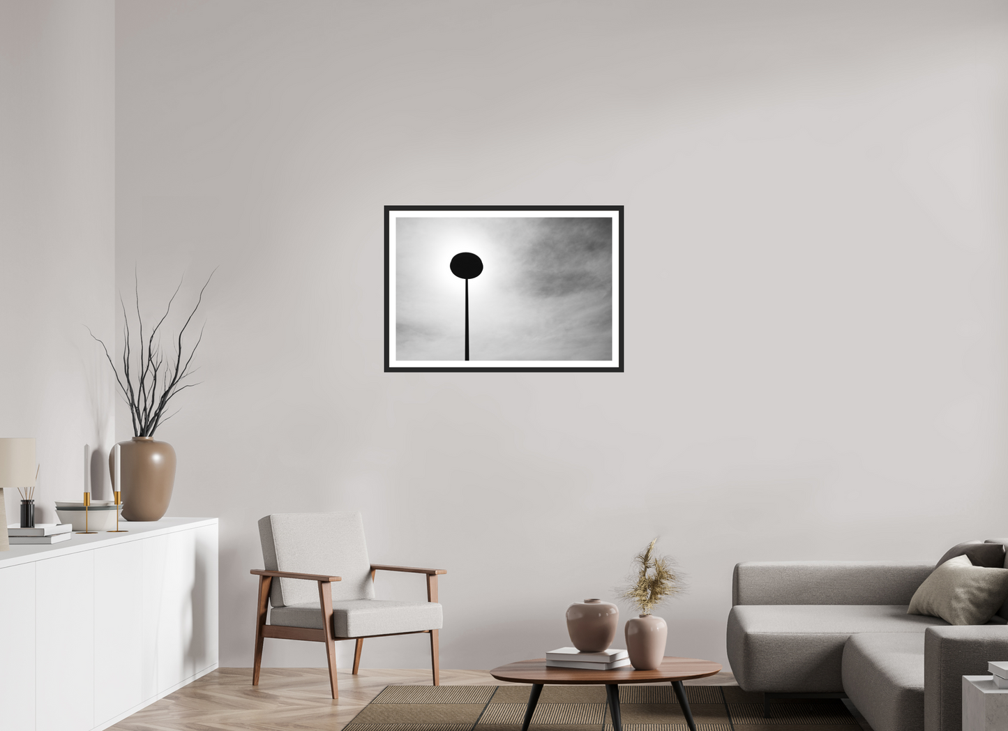 Nail II - Abstrakte Minimalistische Schwarzweiß-Fotografie - Hochwertiger Abzug in Galeriequalität
