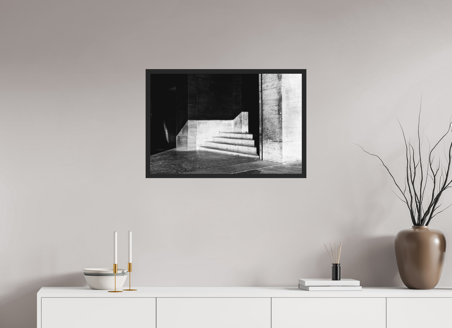 75 x 50 cm, Ilford on Aluminium behind Acrylic Glass, Framed Admission - Schwarzweiß-Architekturfotografie - Hochwertiger Abzug in Galeriequalität