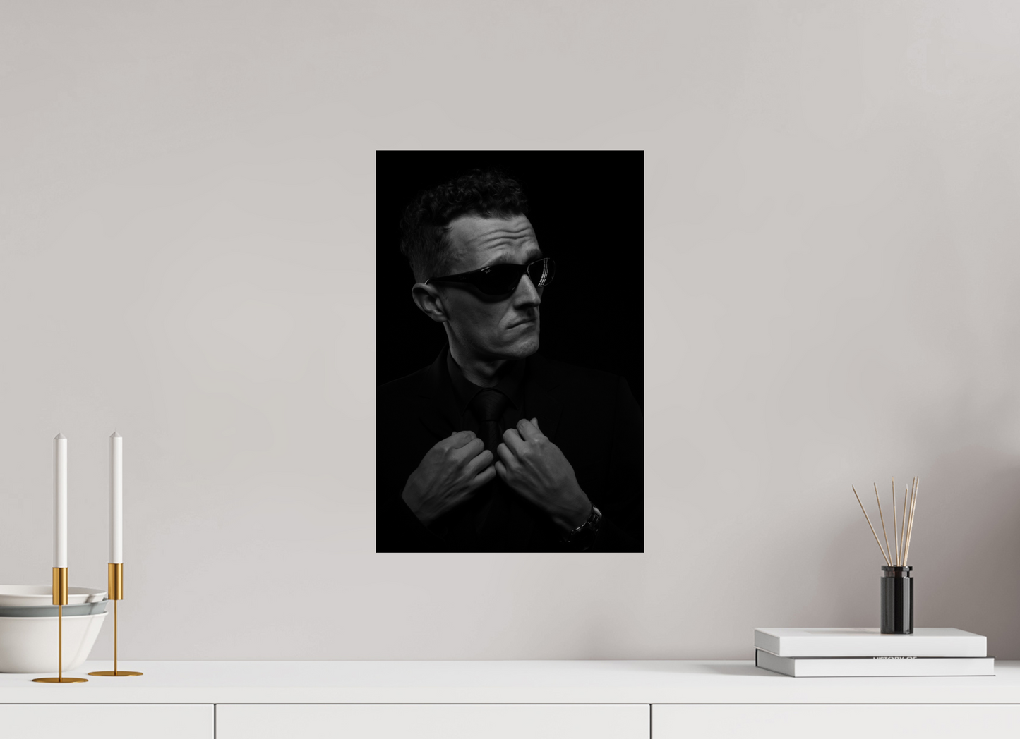 Showdown II - Schwarzweiß-Fotografie, Portrait - Hochwertiger Abzug in Galeriequalität