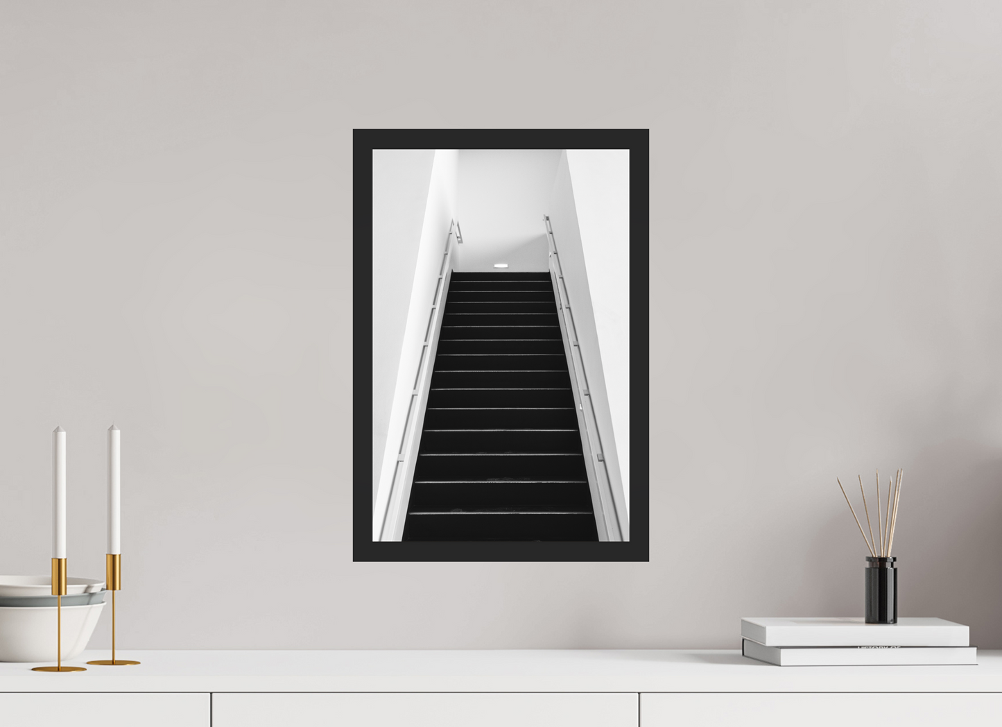 30 x 45 cm, Ilford on Aluminium behind Acrylic Glass, Framed Climb - Schwarzweiß-Architekturfotografie - Hochwertiger Abzug in Galeriequalität