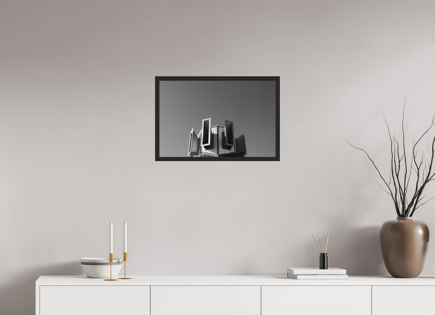 Horns - Abstrakte Schwarzweiß-Architekturfotografie - Hochwertiger Abzug in Galeriequalität