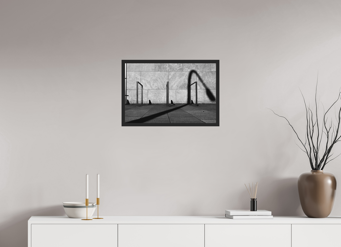 Bow - Abstrakte Schwarzweiß-Fotografie - Hochwertiger Abzug in Galeriequalität