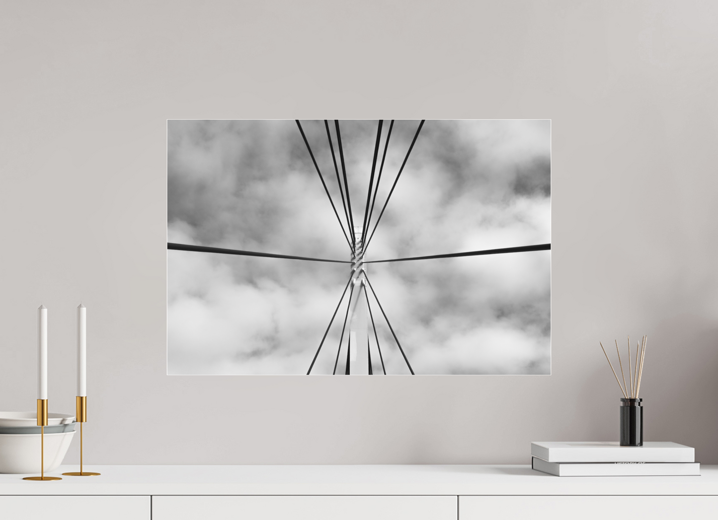 Suspension - Schwarzweiß-Fotografie - Hochwertiger Abzug in Galeriequalität
