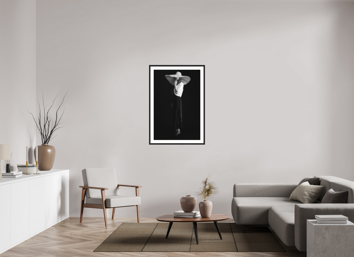 Distant - Schwarzweiß-Fotografie, Portrait - Hochwertiger Abzug in Galeriequalität