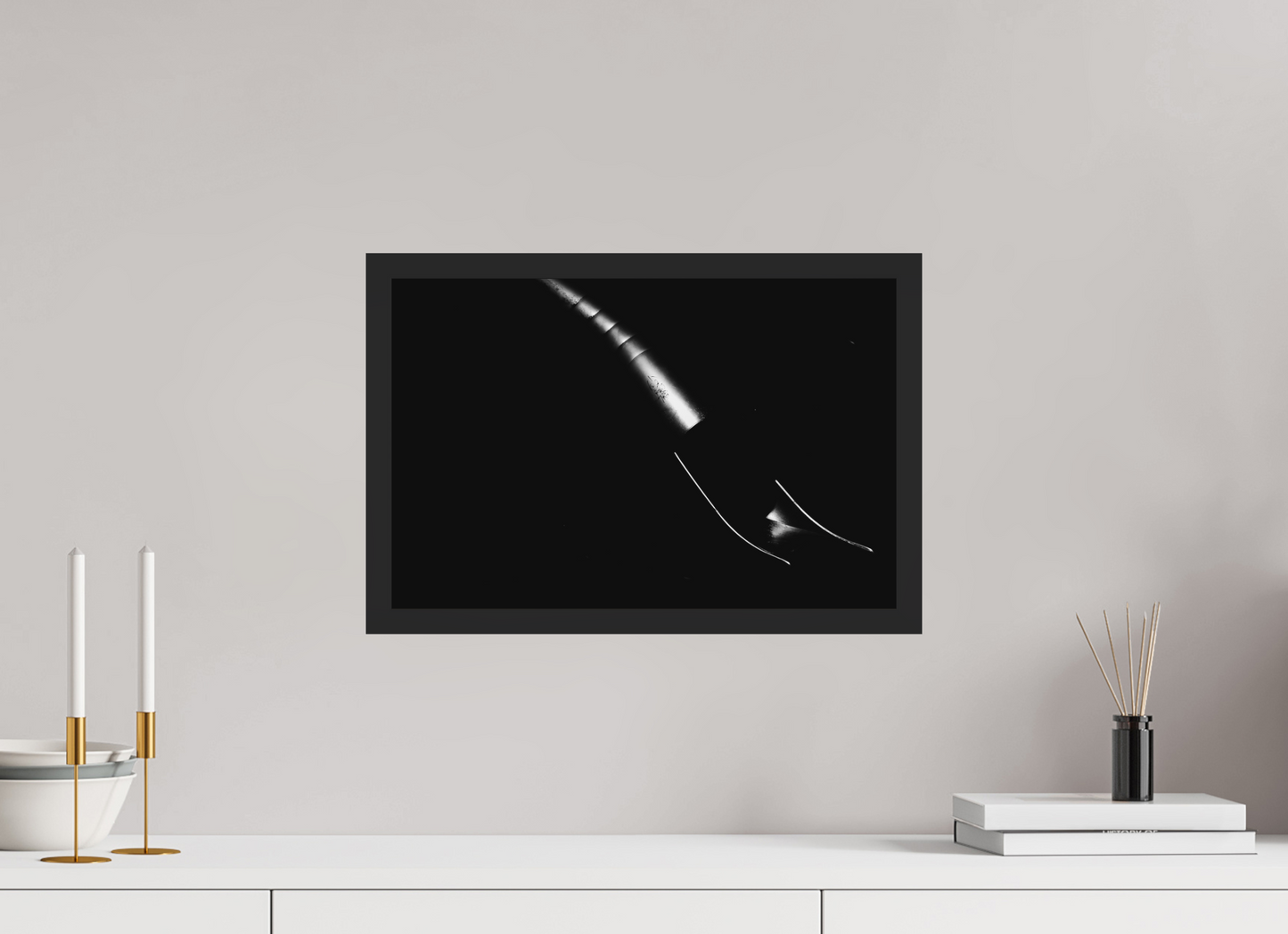 Slide - Abstrakte Minimalistische Schwarzweiß-Nachtfotografie - Hochwertiger Abzug in Galeriequalität