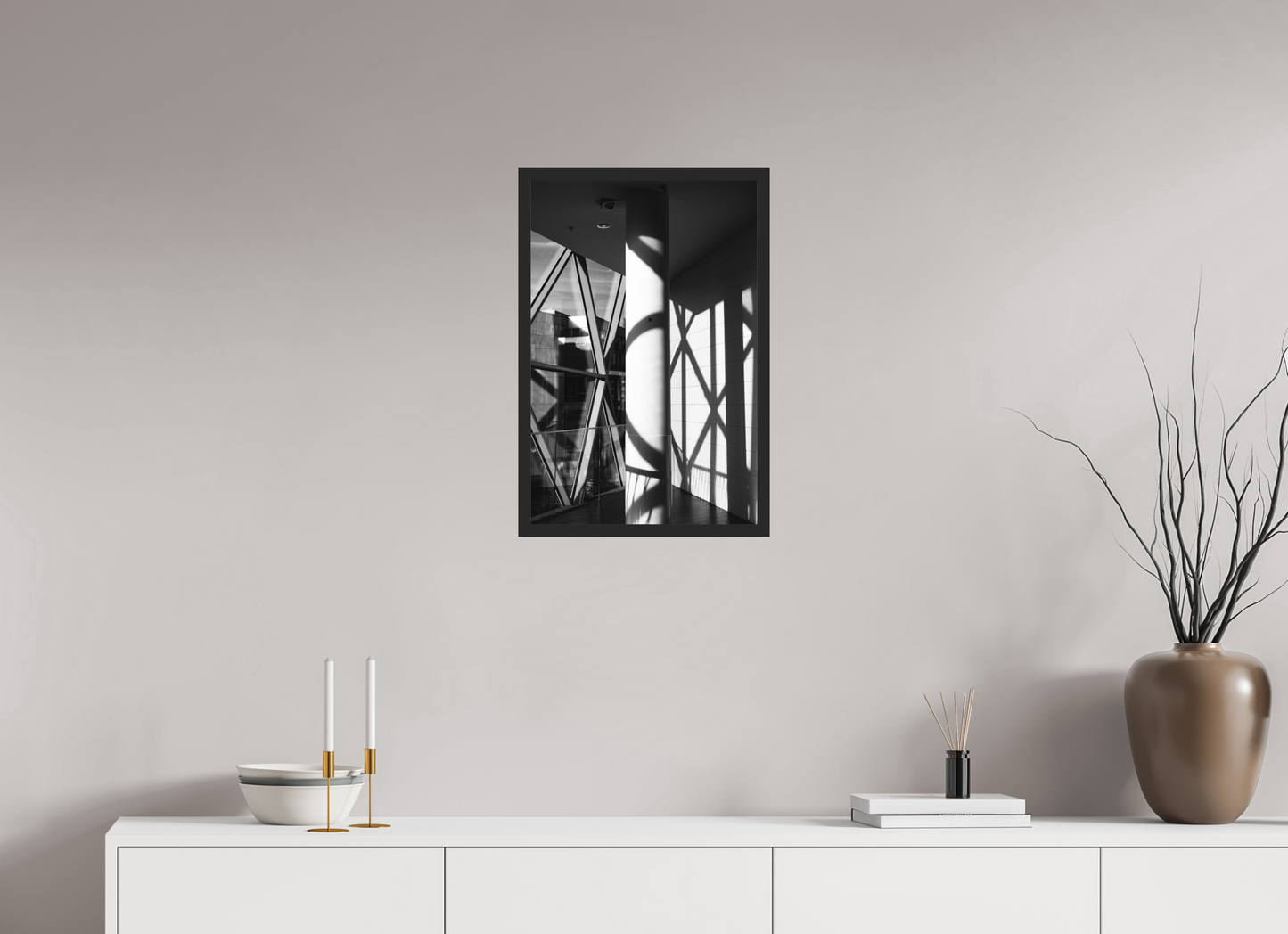 40 x 60 cm, Ilford on Aluminium, Framed Cornered - Schwarzweiß-Architekturfotografie - Hochwertiger Abzug in Galeriequalität