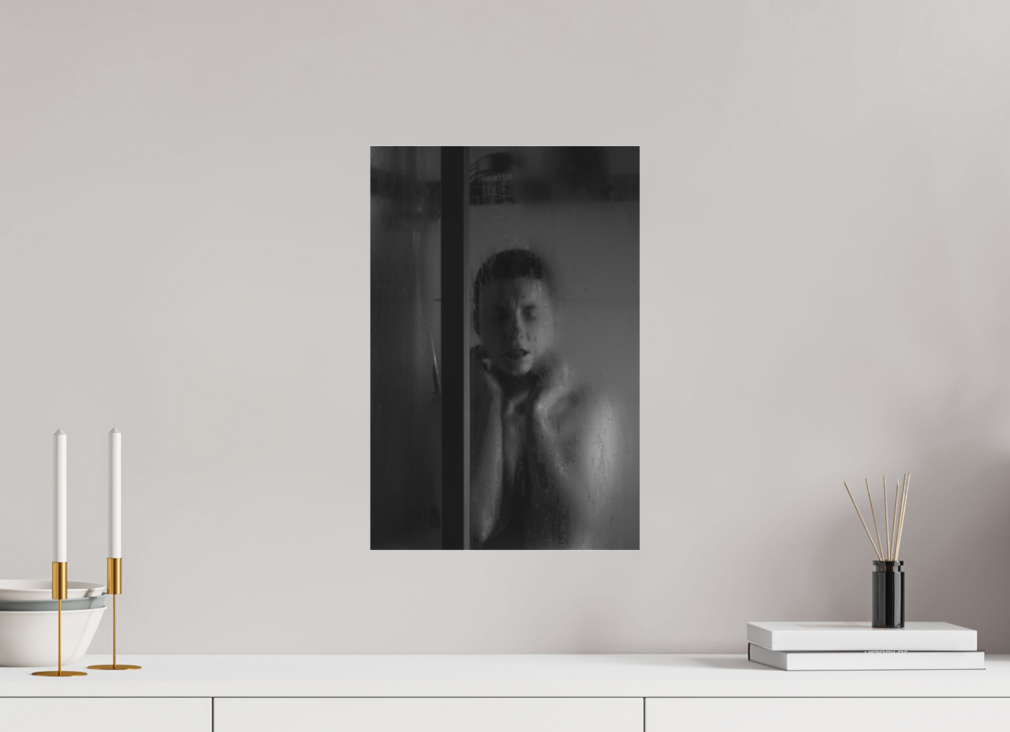 Rain - Schwarzweiß-Fotografie, Teilakt - Hochwertiger Abzug in Galeriequalität