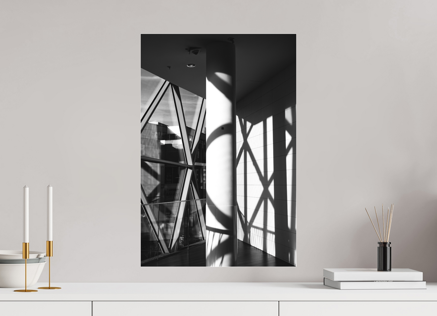 40 x 60 cm, Ilford on Aluminium behind Acrylic Glass Cornered - Schwarzweiß-Architekturfotografie - Hochwertiger Abzug in Galeriequalität
