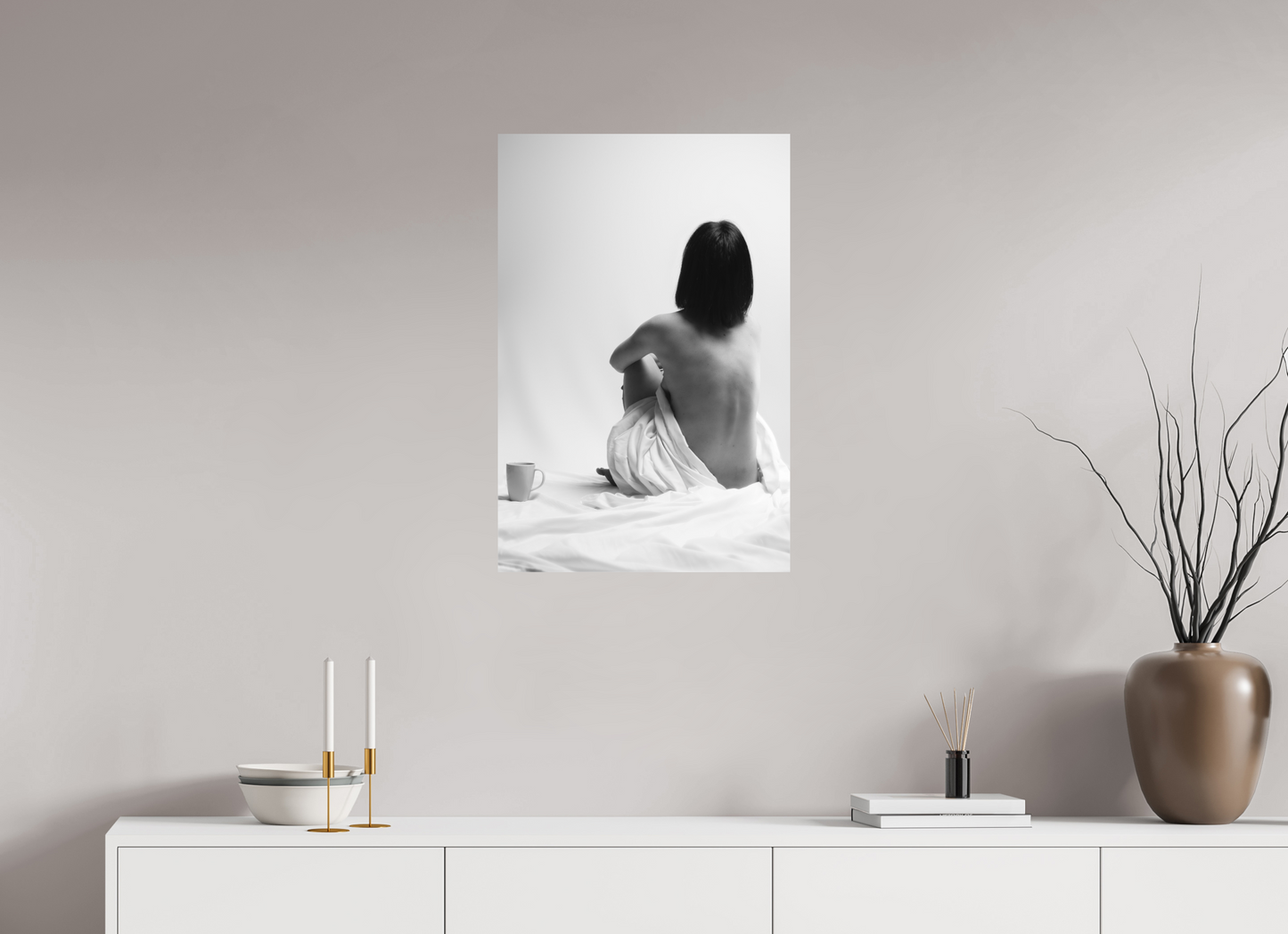 Absent - Schwarzweiß-Fotografie, Teilakt - Hochwertiger Abzug in Galeriequalität