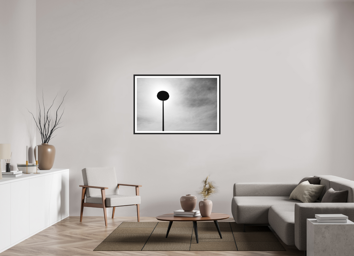 Nail II - Abstrakte Minimalistische Schwarzweiß-Fotografie - Hochwertiger Abzug in Galeriequalität