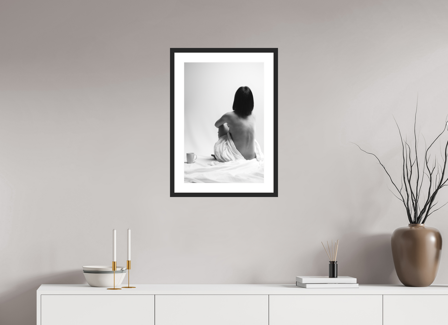 Absent - Schwarzweiß-Fotografie, Teilakt - Hochwertiger Abzug in Galeriequalität