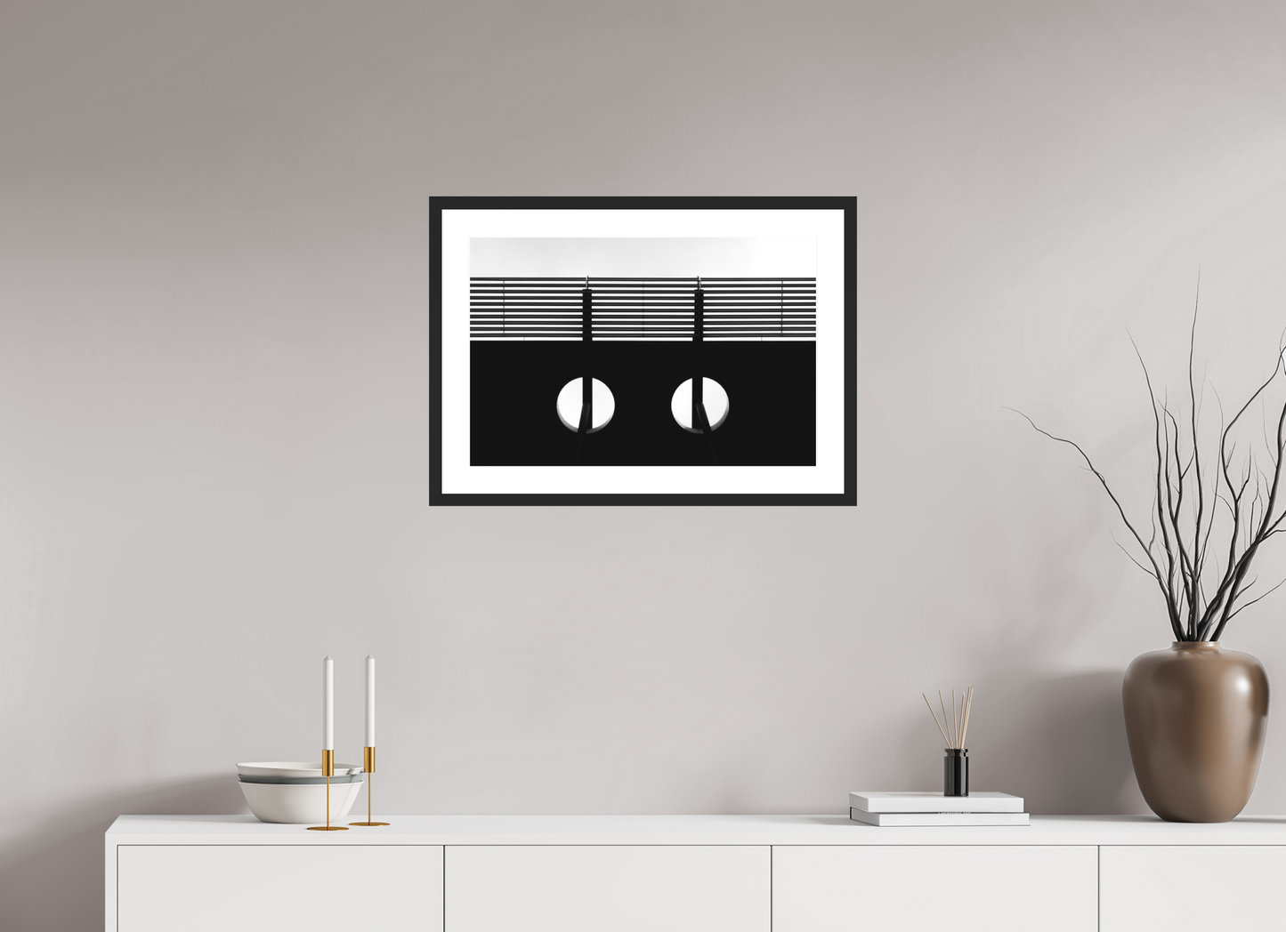 Feline - Schwarzweiß-Architekturfotografie - Hochwertiger Abzug in Galeriequalität