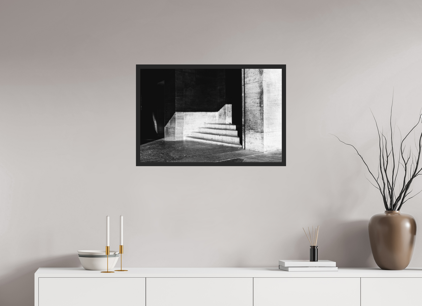 75 x 50 cm, Ilford on Aluminium, Framed Admission - Schwarzweiß-Architekturfotografie - Hochwertiger Abzug in Galeriequalität