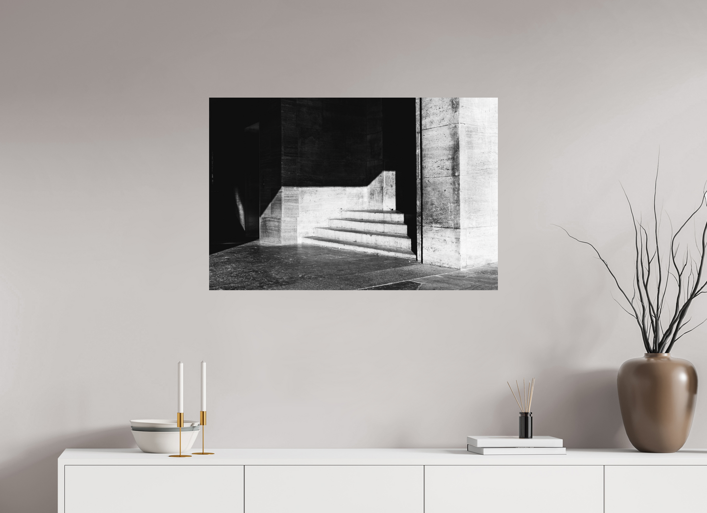 90 x 60 cm, Ilford on Aluminium Admission - Schwarzweiß-Architekturfotografie - Hochwertiger Abzug in Galeriequalität