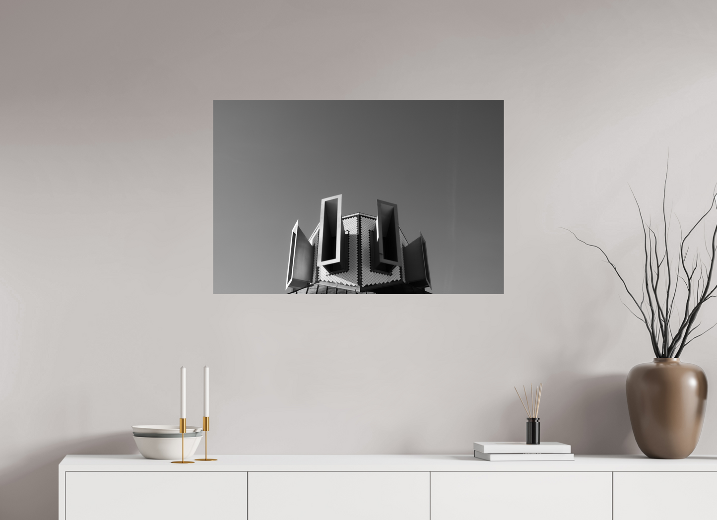 Horns - Abstrakte Schwarzweiß-Architekturfotografie - Hochwertiger Abzug in Galeriequalität