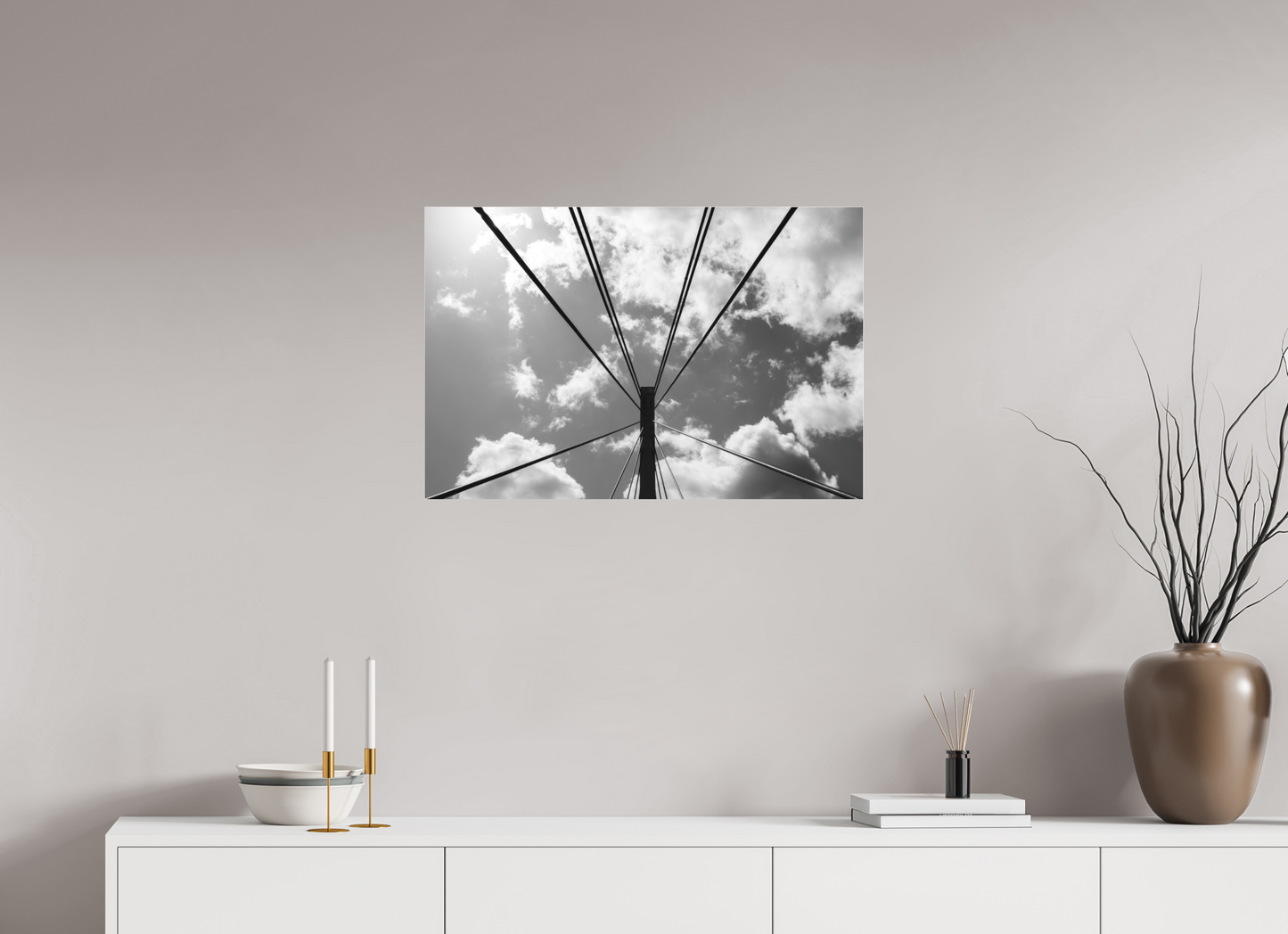 Suspension II - Schwarzweiß-Fotografie - Hochwertiger Abzug in Galeriequalität