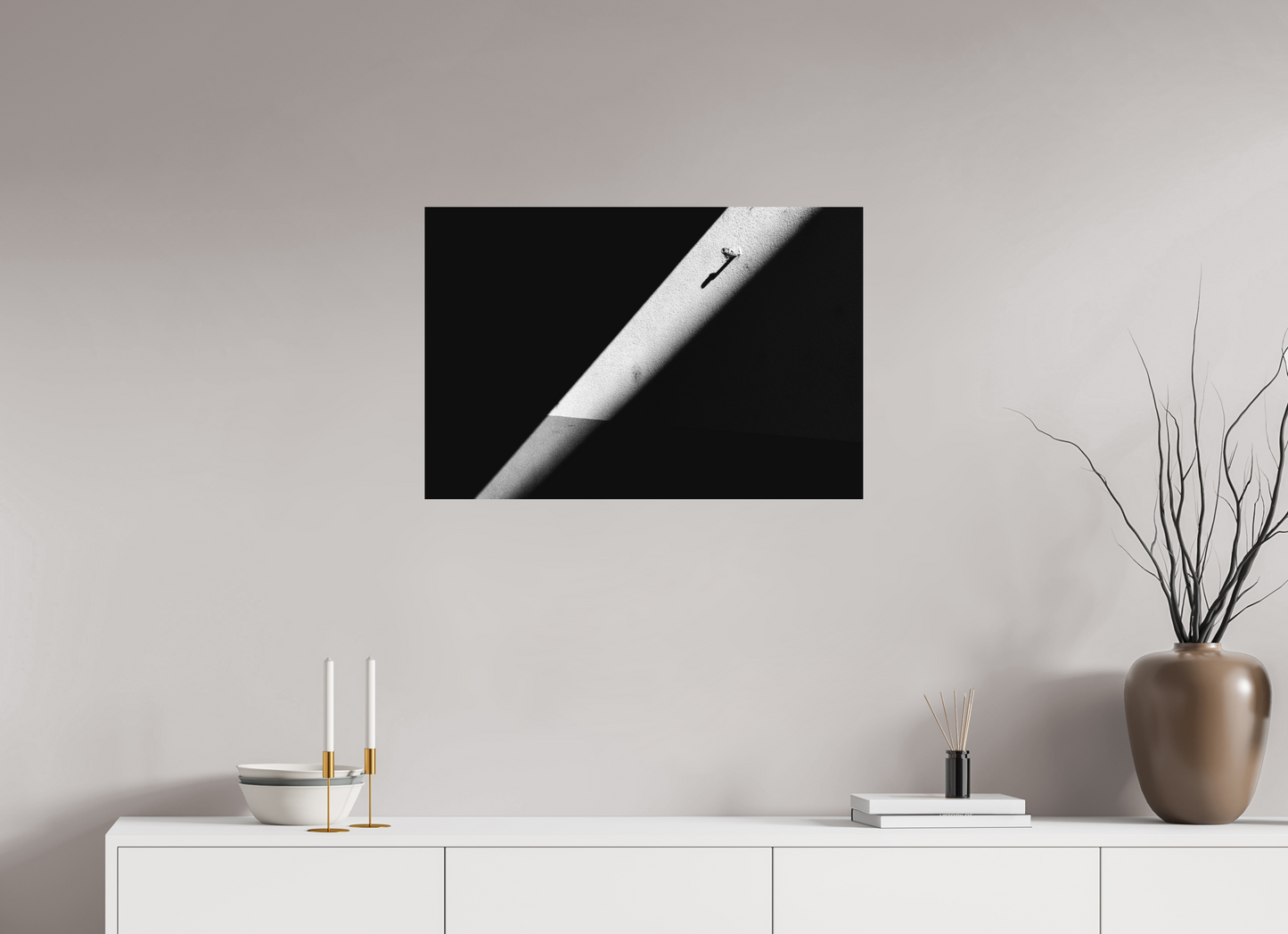 75 x 50 cm, Ilford on Aluminium Isolation - Abstrakte Schwarzweiß-Fotografie - Hochwertiger Abzug in Galeriequalität