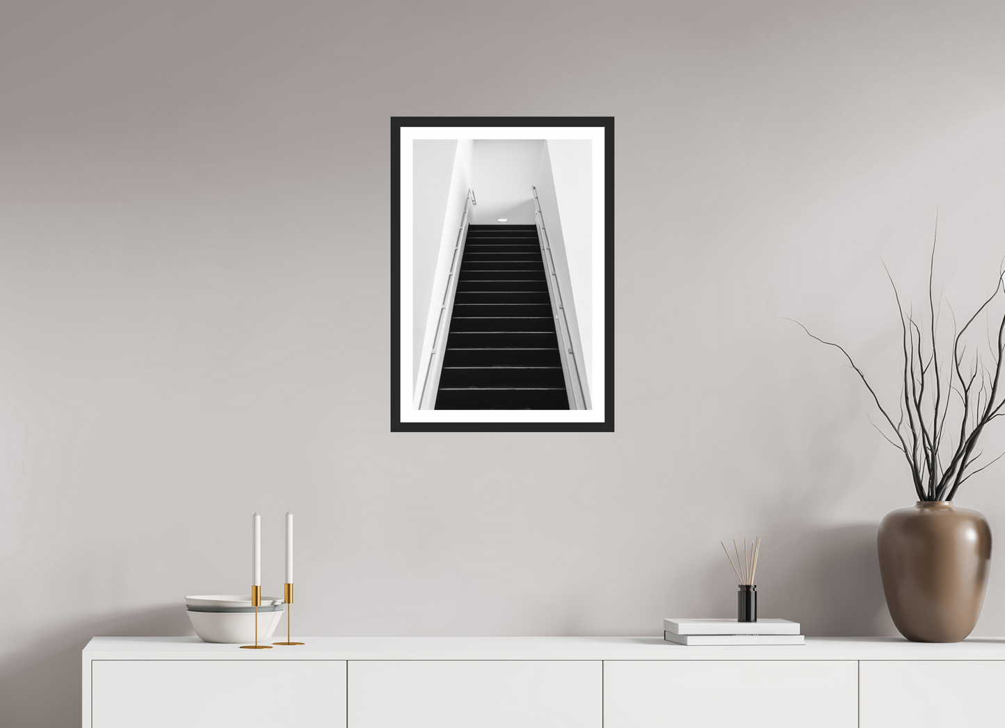 40 x 60 cm, Ilford on Aluminium, Framed with Border Climb - Schwarzweiß-Architekturfotografie - Hochwertiger Abzug in Galeriequalität