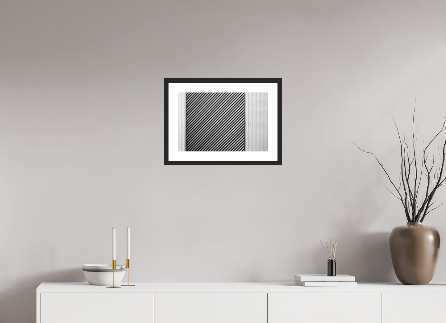 45 x 30 cm, Baryta Framed with Passepartout and Premium Glass Strobe - Abstrakte Schwarzweiß-Fotografie - Hochwertiger Abzug in Galeriequalität