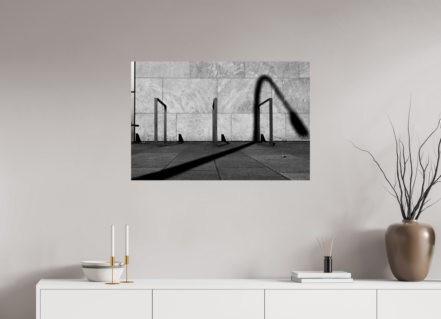 Bow - Abstrakte Schwarzweiß-Fotografie - Hochwertiger Abzug in Galeriequalität