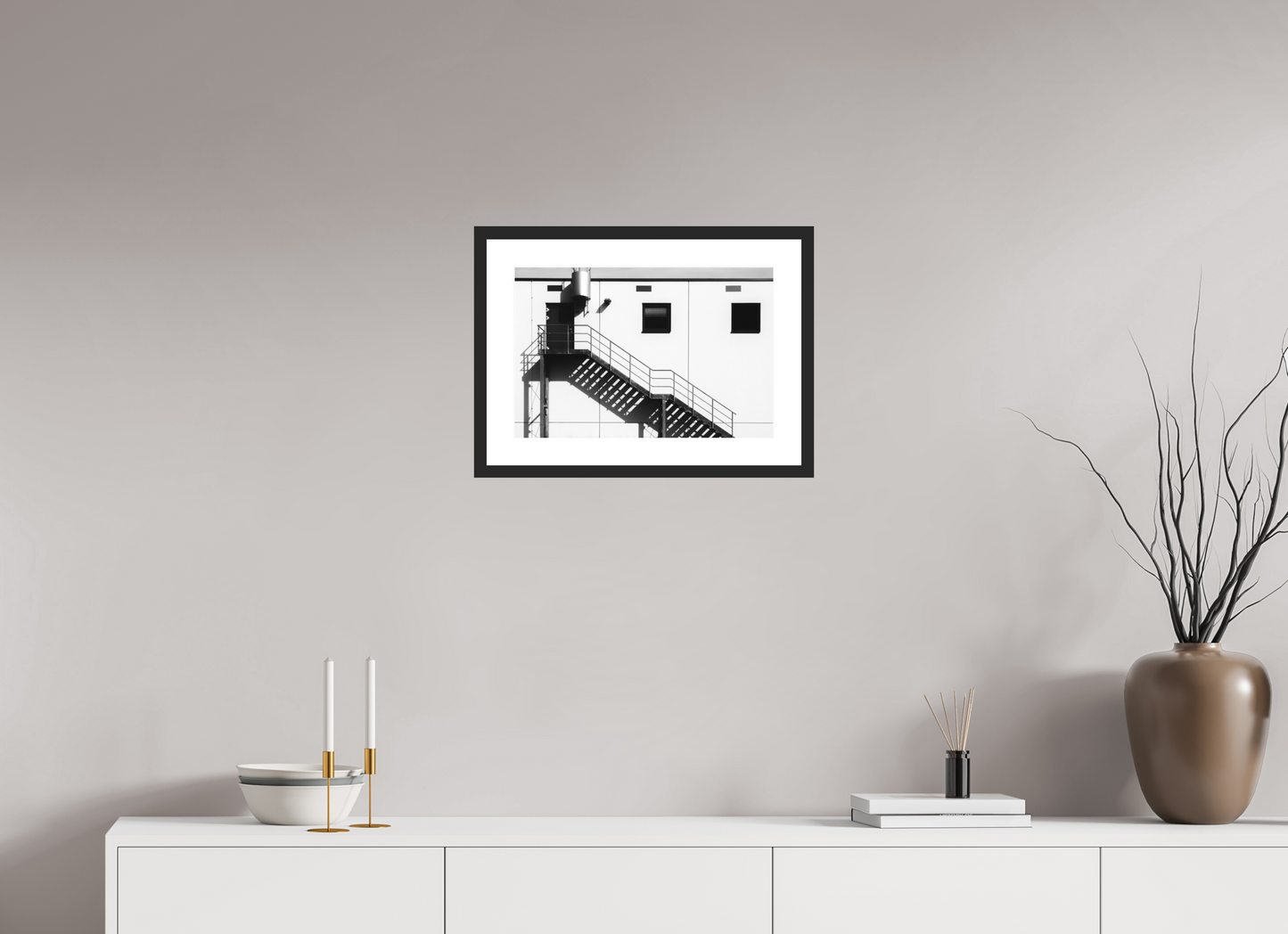 45 x 30 cm, Ilford Framed with Passepartout and Premium Glass Floating - Schwarzweiß-Architekturfotografie - Hochwertiger Abzug in Galeriequalität
