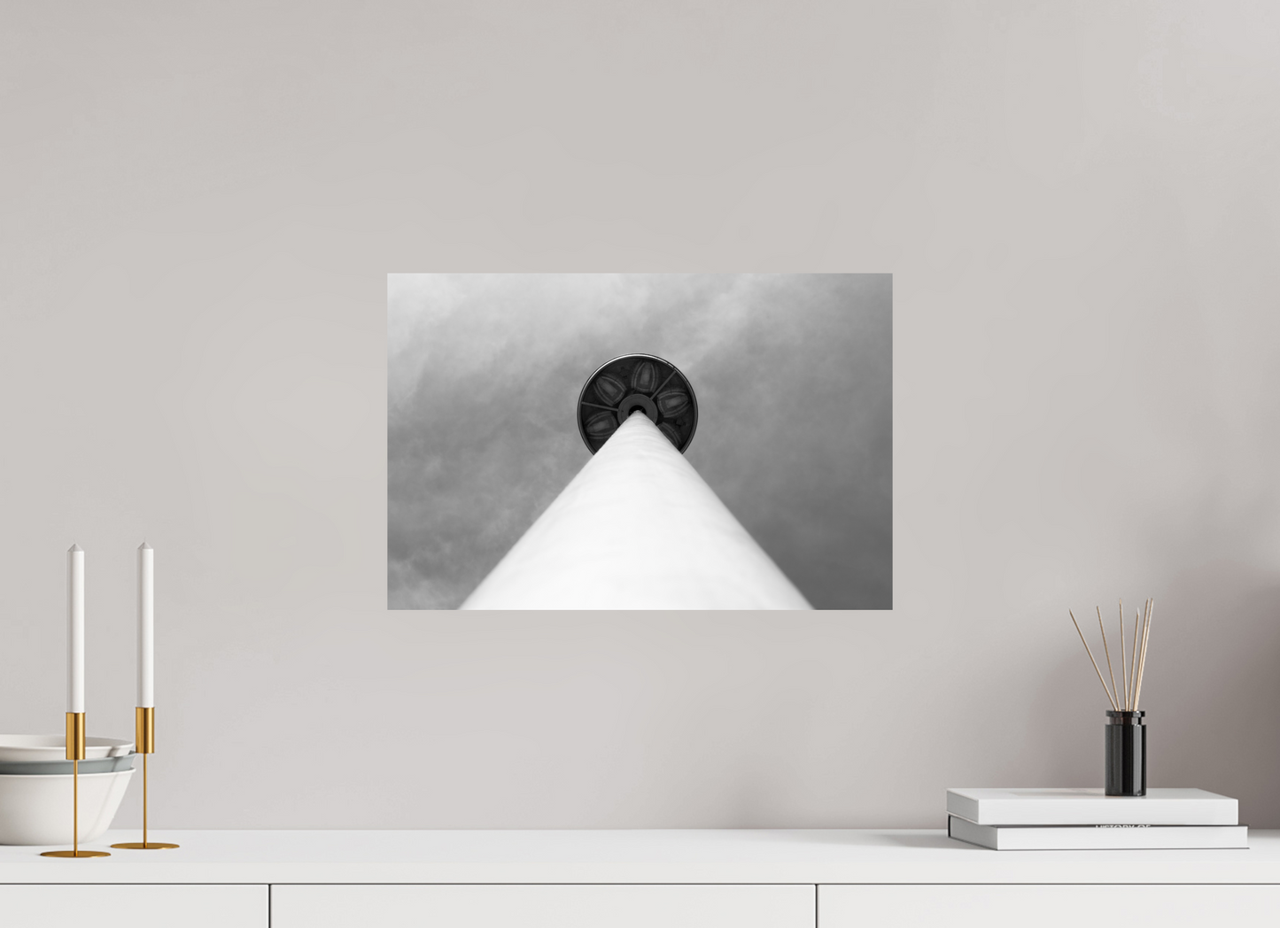 Nail - Abstrakte Schwarzweiß-Fotografie, Naheinstellung - Hochwertiger Abzug in Galeriequalität