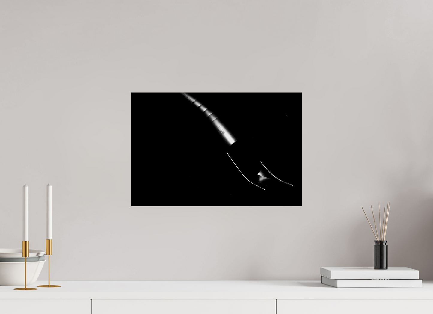Slide - Abstrakte Minimalistische Schwarzweiß-Nachtfotografie - Hochwertiger Abzug in Galeriequalität