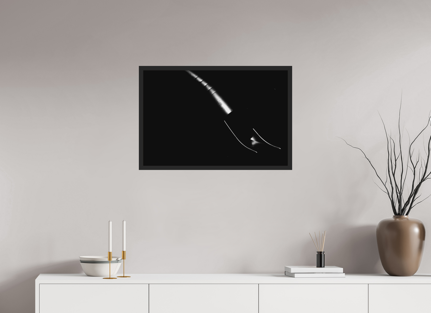Slide - Abstrakte Minimalistische Schwarzweiß-Nachtfotografie - Hochwertiger Abzug in Galeriequalität