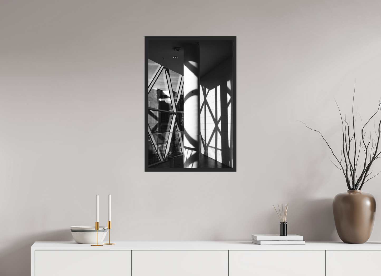 50 x 75 cm, Ilford on Aluminium, Framed Cornered - Schwarzweiß-Architekturfotografie - Hochwertiger Abzug in Galeriequalität