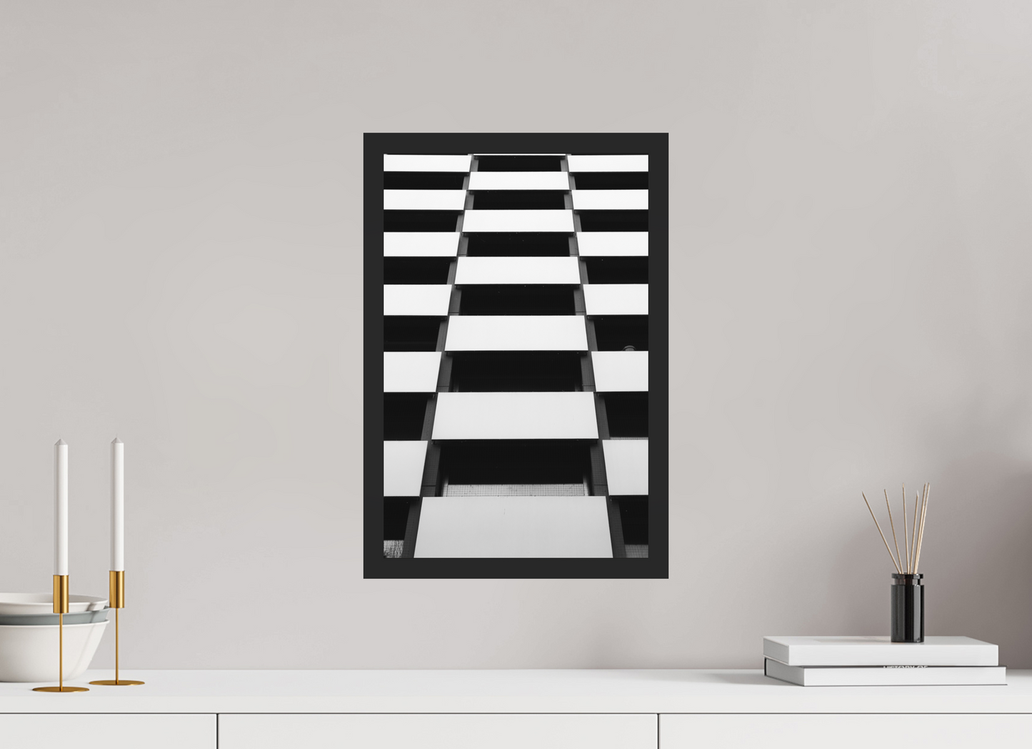 Checkers - Schwarzweiß-Architekturfotografie - Hochwertiger Abzug in Galeriequalität