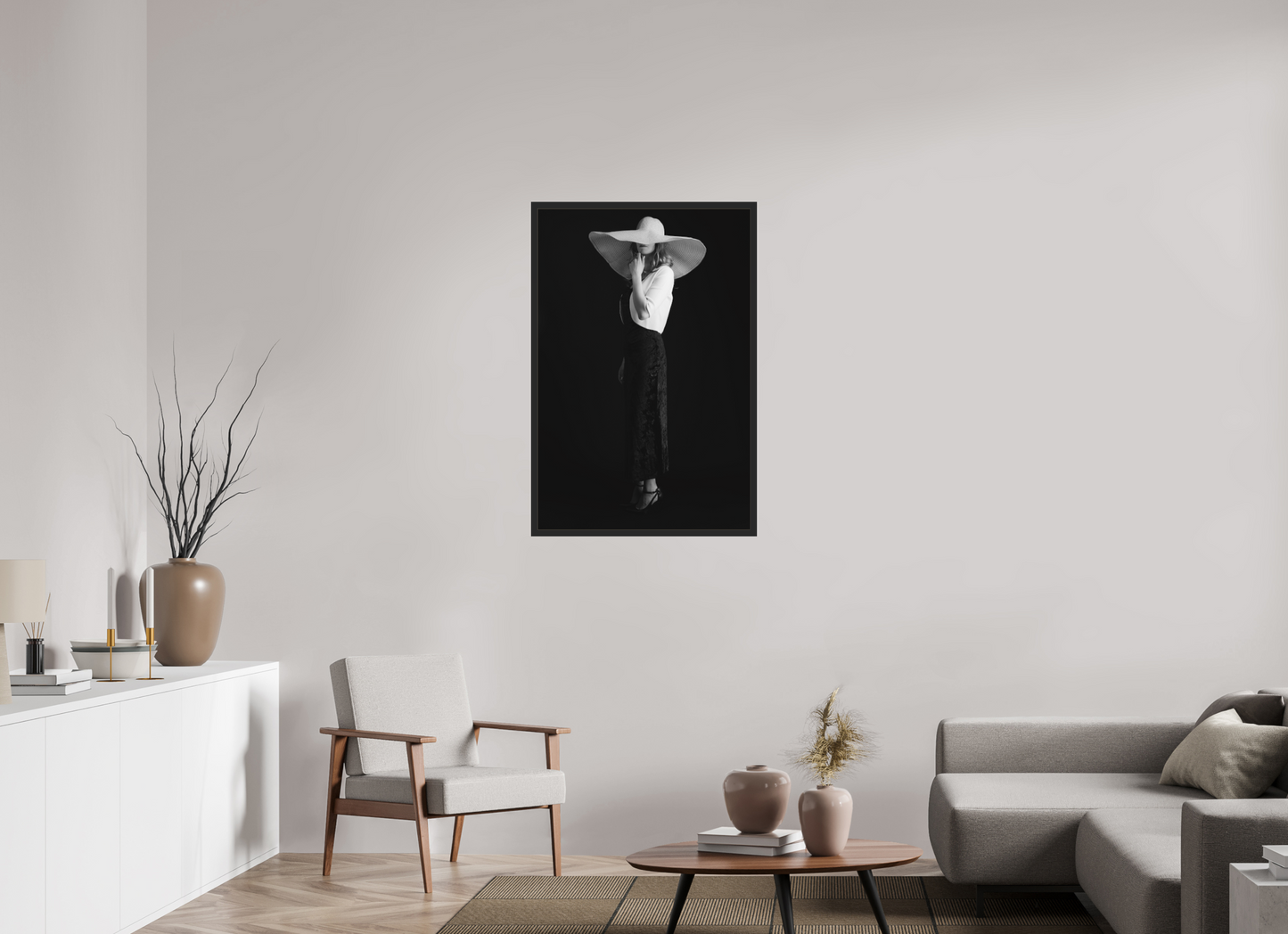 Distant - Schwarzweiß-Fotografie, Portrait - Hochwertiger Abzug in Galeriequalität
