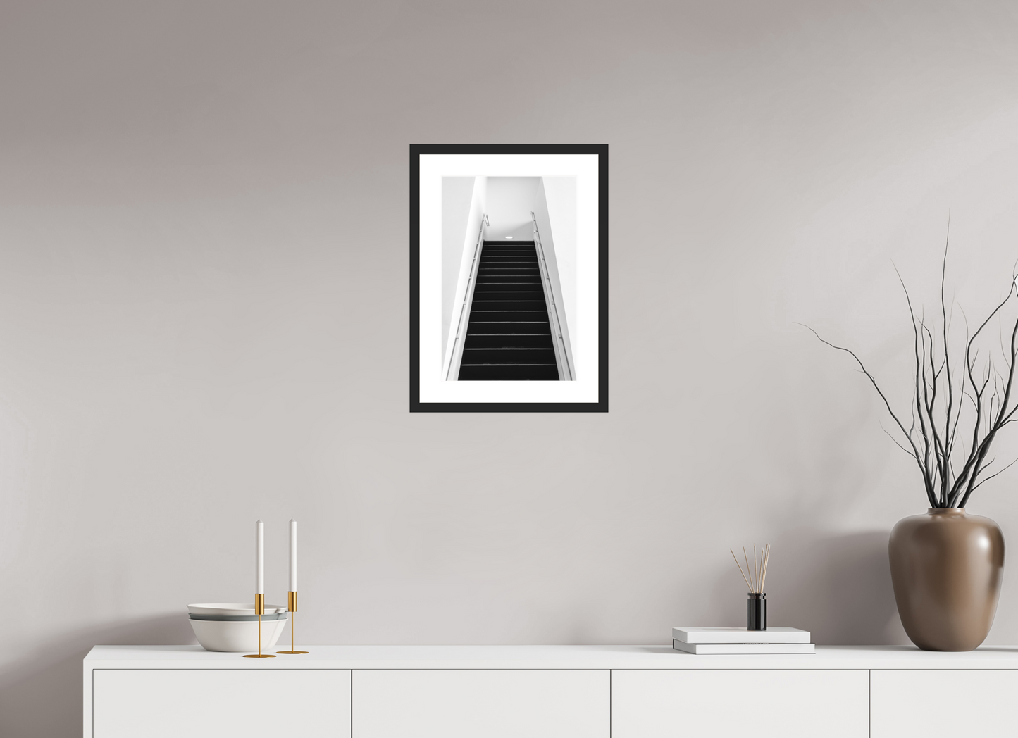 30 x 45 cm, Baryta Framed with Passepartout and Premium Glass Climb - Schwarzweiß-Architekturfotografie - Hochwertiger Abzug in Galeriequalität