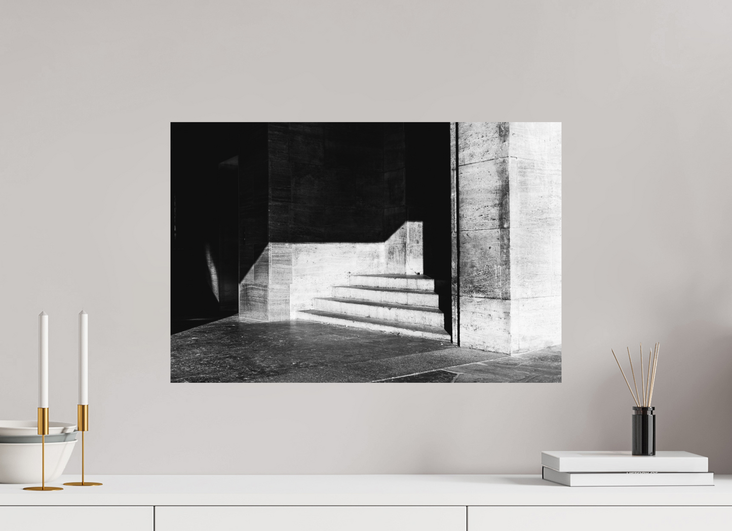 60 x 40 cm, Ilford on Aluminium Admission - Schwarzweiß-Architekturfotografie - Hochwertiger Abzug in Galeriequalität