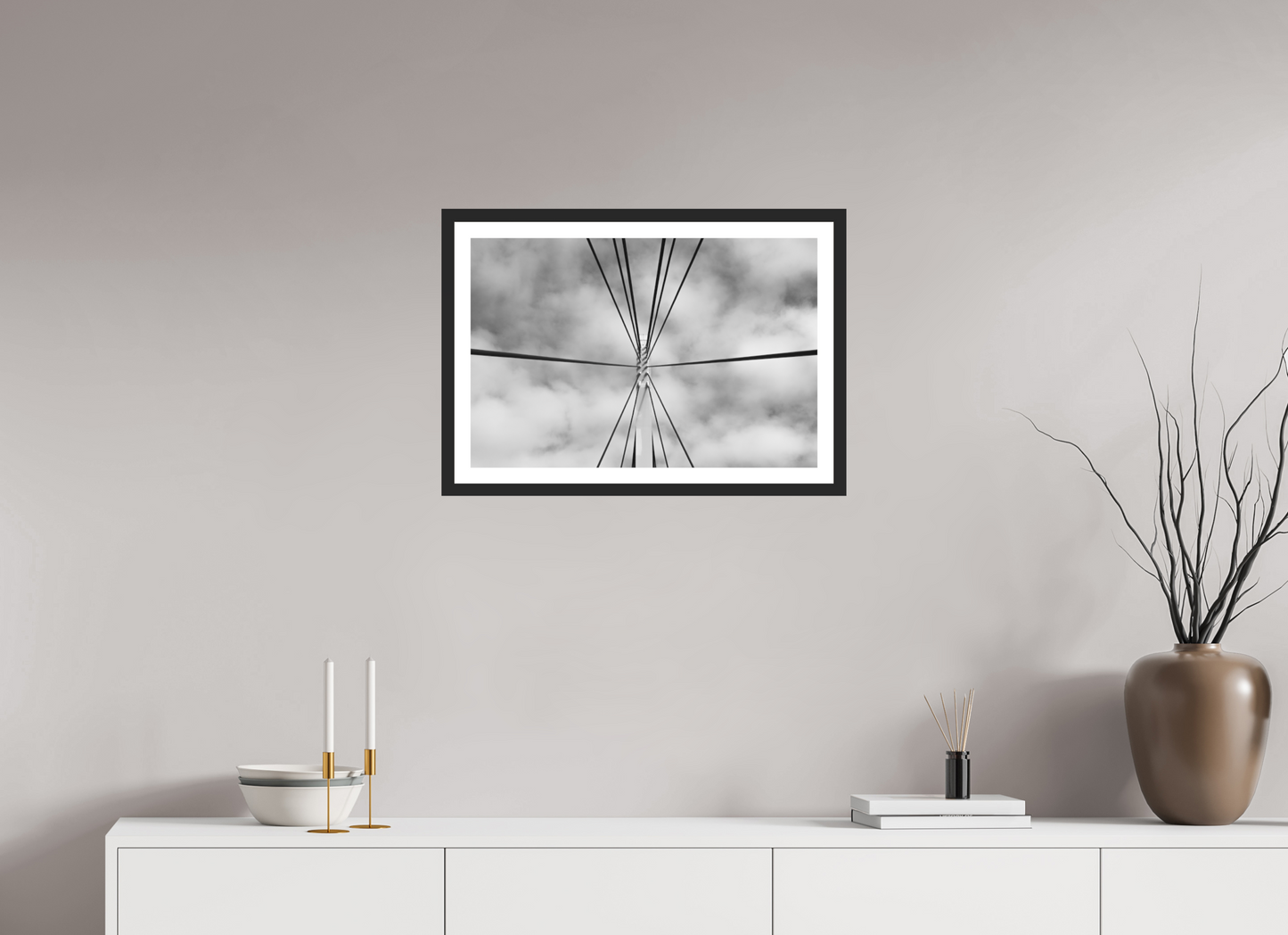 Suspension - Schwarzweiß-Fotografie - Hochwertiger Abzug in Galeriequalität