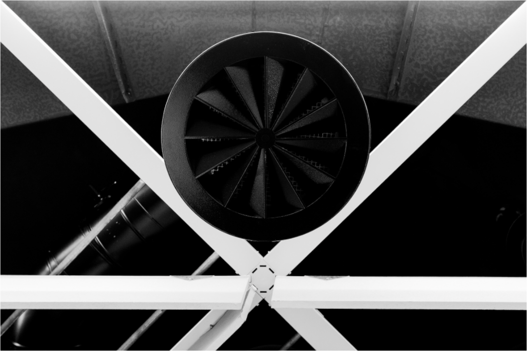Breathe II - Abstrakte Schwarzweiß-Fotografie, Naheinstellung - Hochwertiger Abzug in Galeriequalität