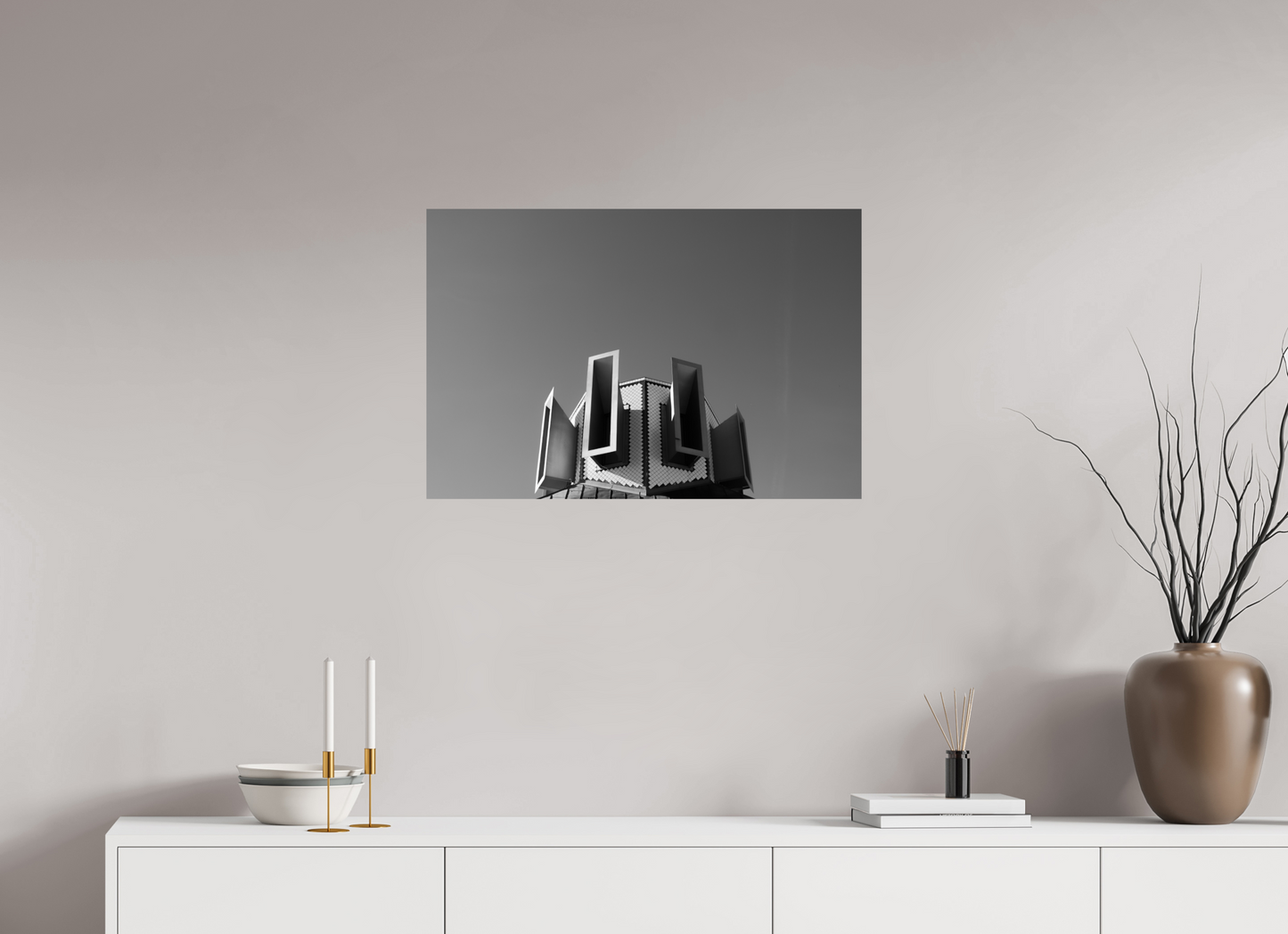 Horns - Abstrakte Schwarzweiß-Architekturfotografie - Hochwertiger Abzug in Galeriequalität