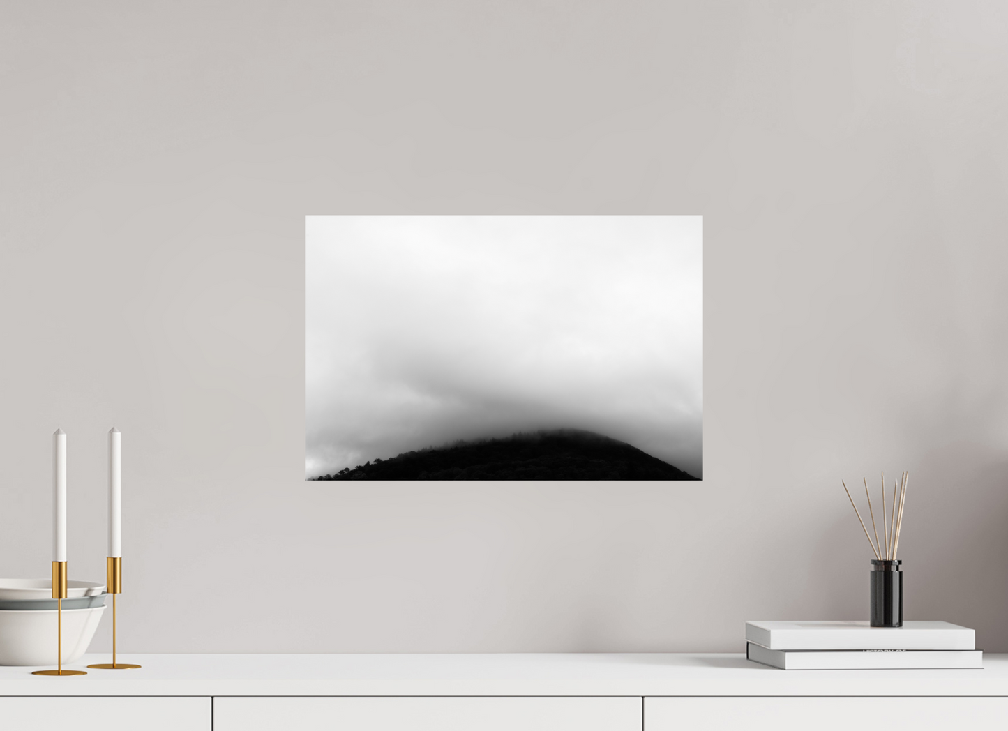45 x 30 cm, Baryta Photo Print Haze II - Minimalistische Schwarzweiß-Landschaftsfotografie - Hochwertiger Abzug in Galeriequalität