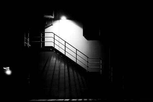 After Hours - Schwarzweiß-Nachtfotografie - Instant High-Res Download