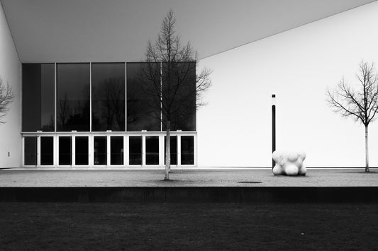 Vanishing - Schwarzweiß-Architekturfotografie - Instant High-Res Download